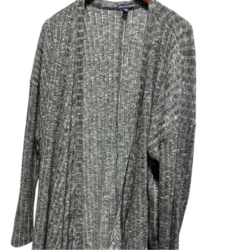 Gray Ribbed Open Front Cardigan - Picture 4 of 7